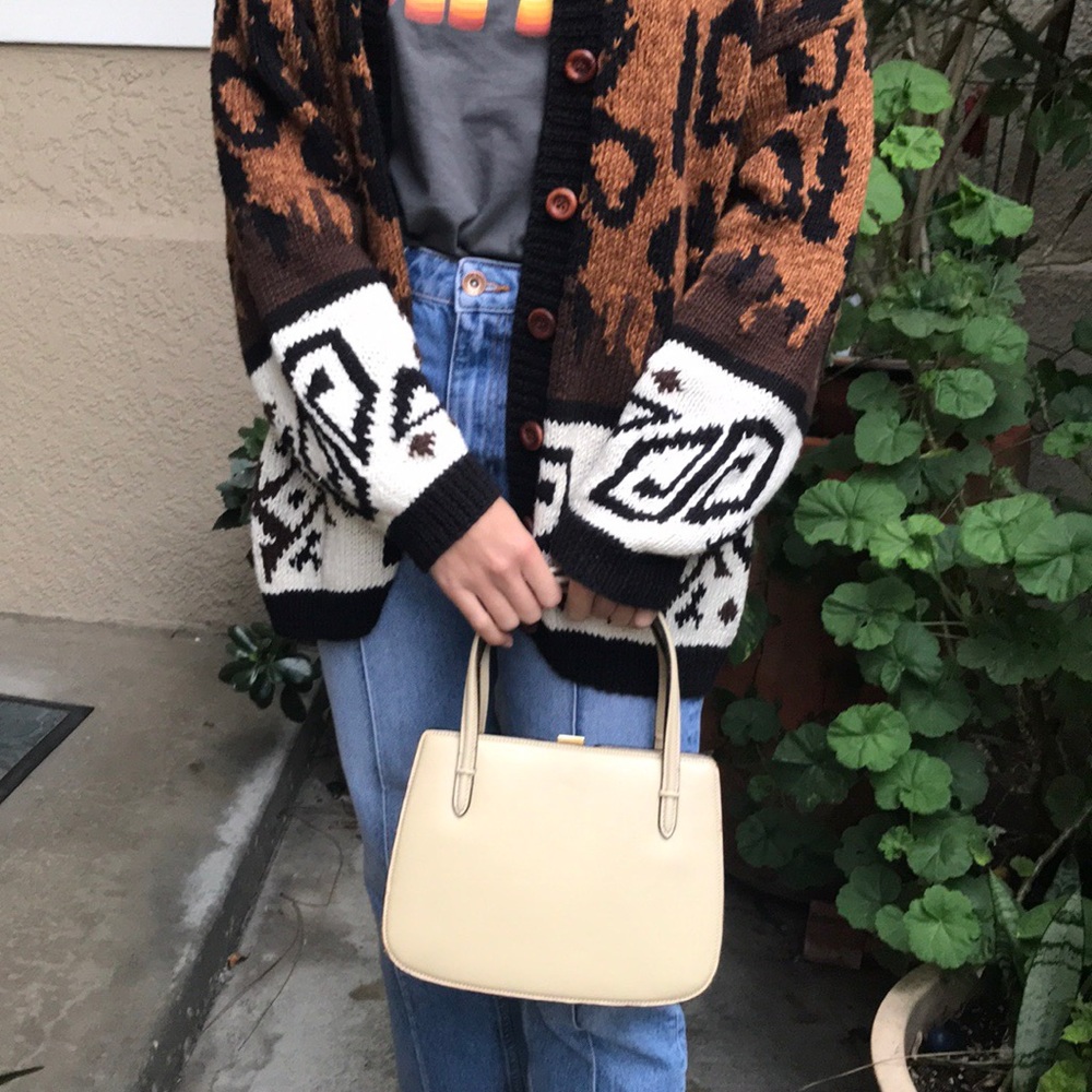 Vintage cream Gucci leather purse